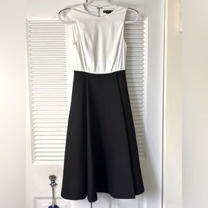 NWOT Alice and Olivia Employed. Black and White Color Block Peplum Dress Sz 0